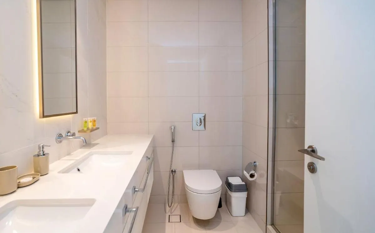 Homesgetaway-Luxury 2Br Apartment In Beach Vista Tower 2 With Beach Access Dubai United Arab Emirates