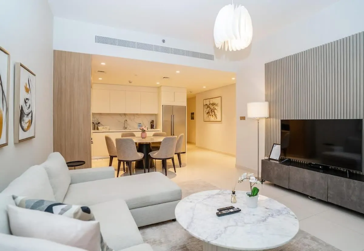 Homesgetaway-Luxury 2Br Apartment In Beach Vista Tower 2 With Beach Access Dubai